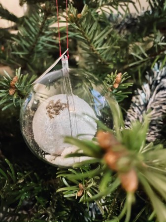 Boule de Noël Bien-être Grande (Boule + sel de bain) LAVANDE  (pc)