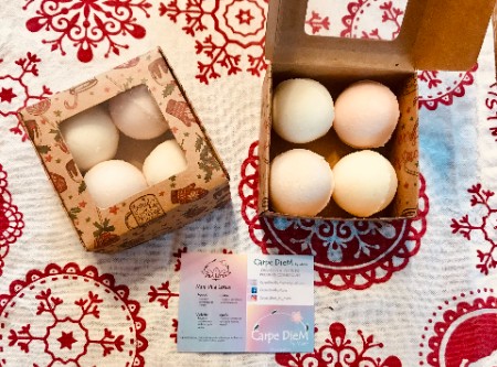 Coffret Noël "Fragrance uniquement" (4 mini boules de bain)  (pc)